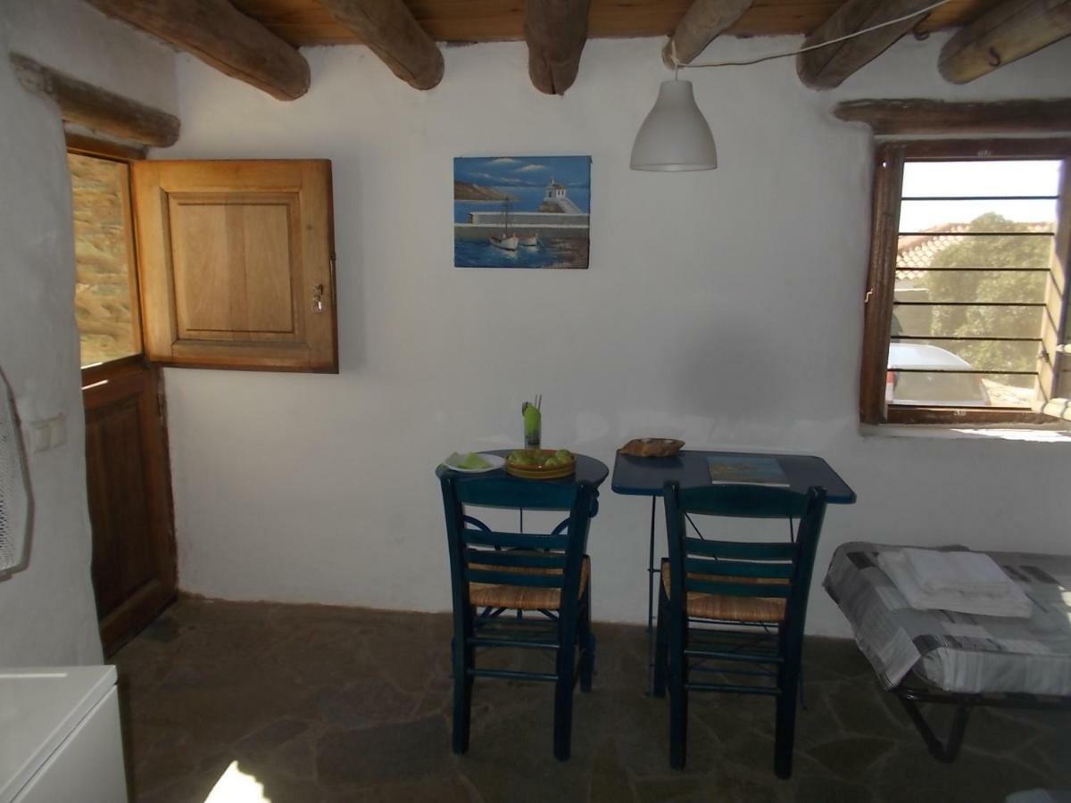 Cyclades Olive Museum'S Guest House Pitrofos Exterior foto