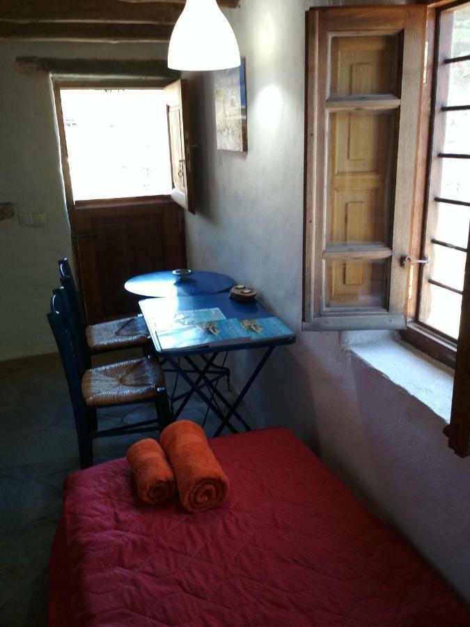 Cyclades Olive Museum'S Guest House Pitrofos Exterior foto