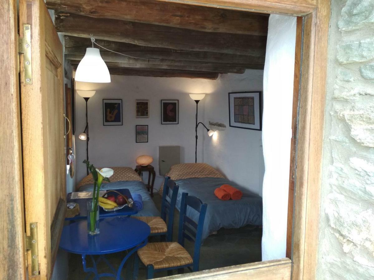 Cyclades Olive Museum'S Guest House Pitrofos Exterior foto